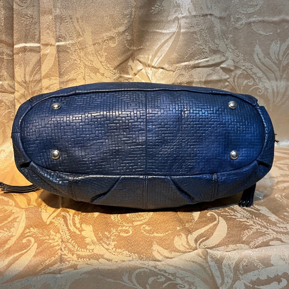 B. Makowsky Double Handle Black Large Pebble Leat… - image 8